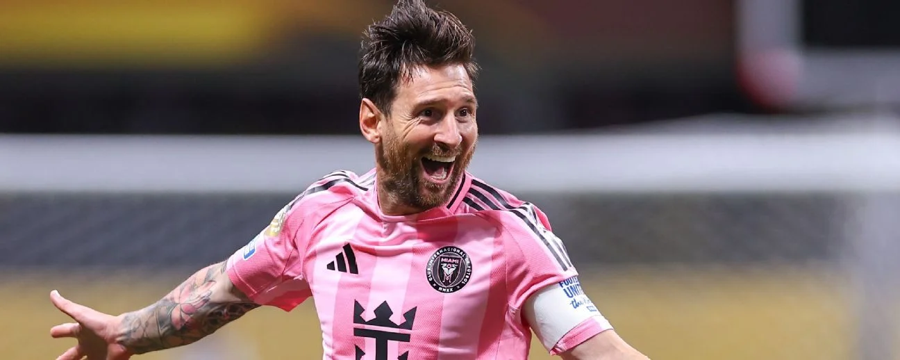 Lionel Messi honoured with Newell s stand on 38th birthday
